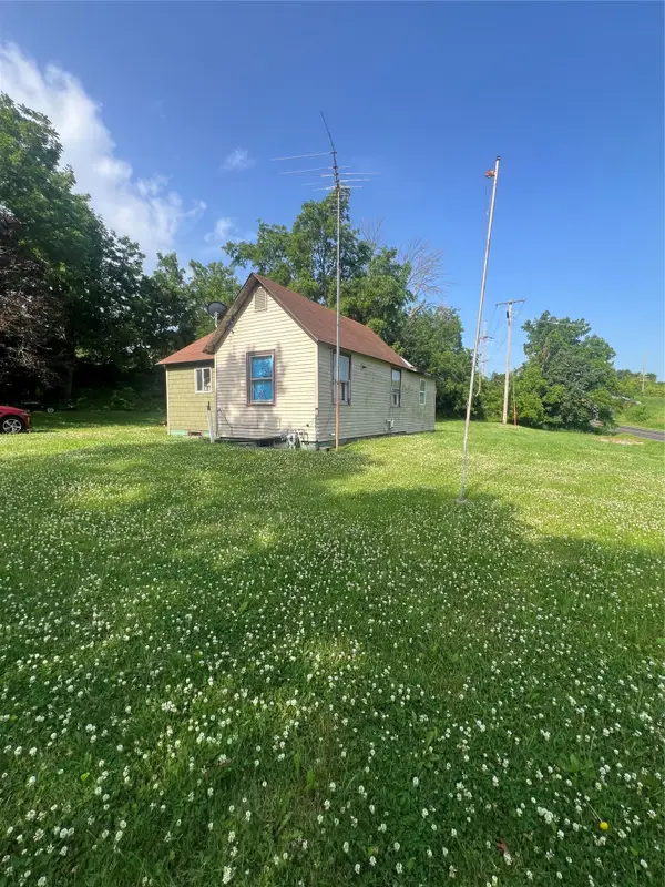 2212 Summit Street, Marshalltown, IA 50158