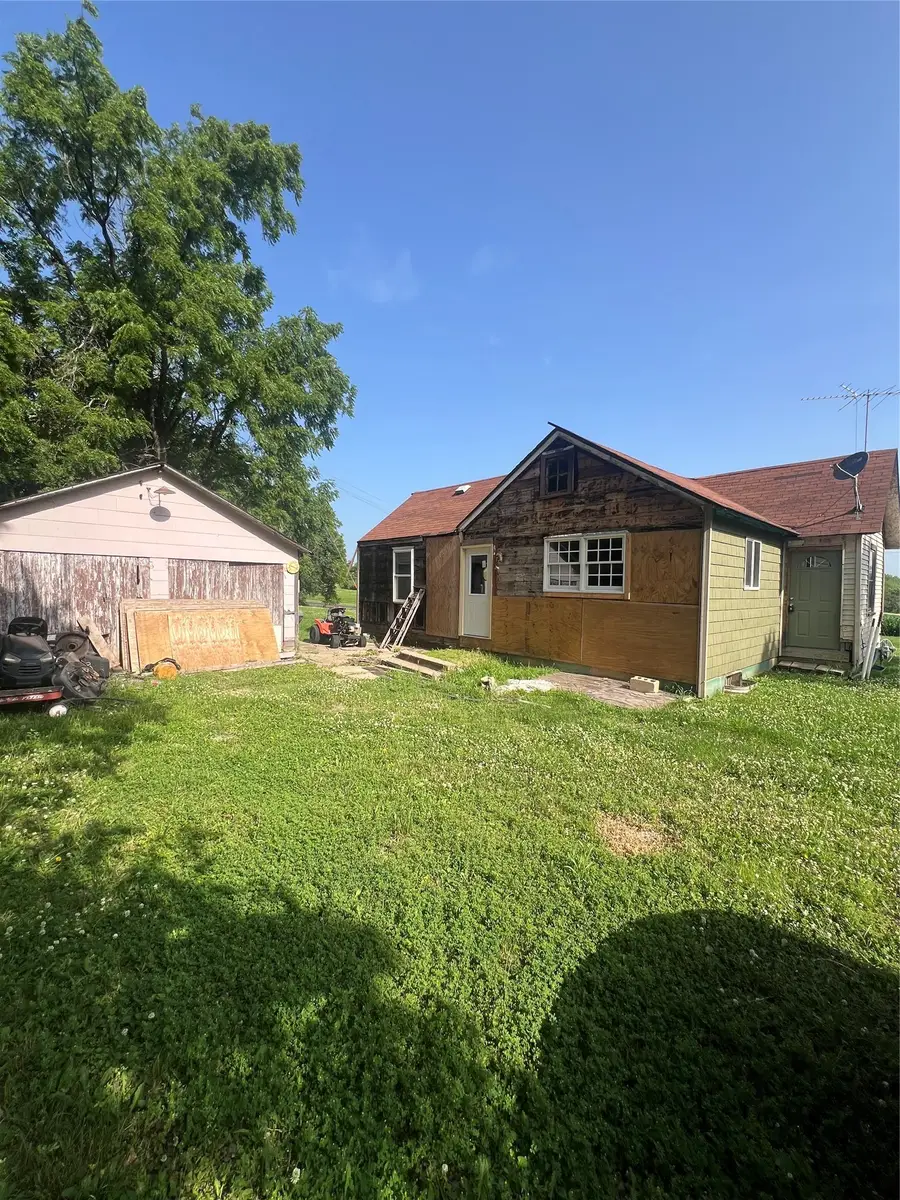 2212 Summit Street, Marshalltown, IA 50158 - #2