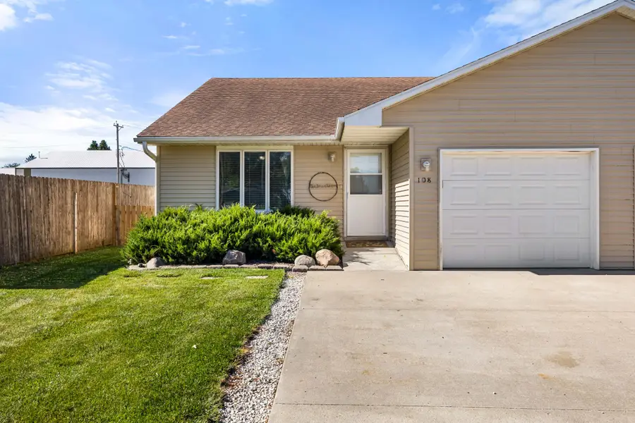 106 E Walnut Street, Roland, IA 50236 - #3