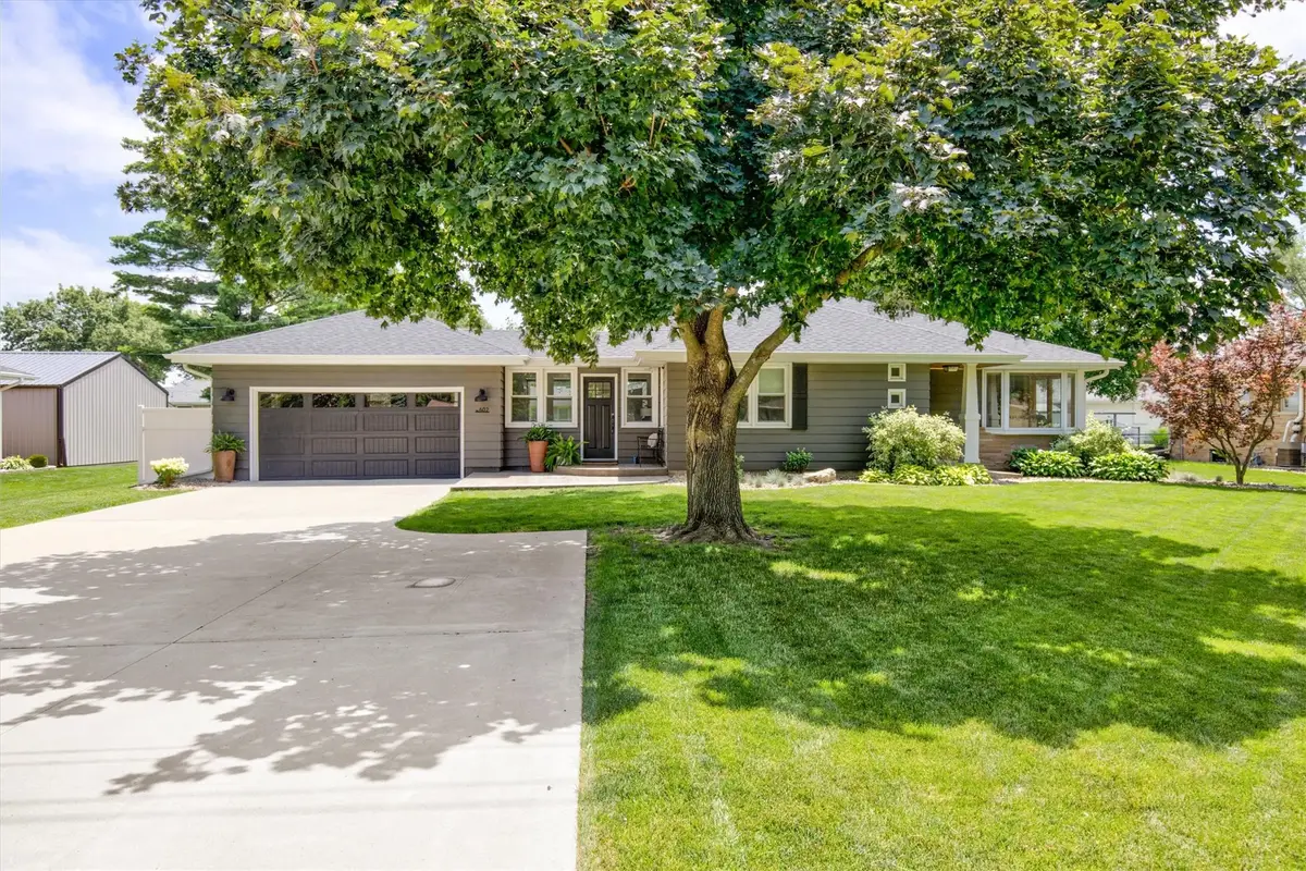 602 W 2nd Street, Prairie City, IA 50228 - #1