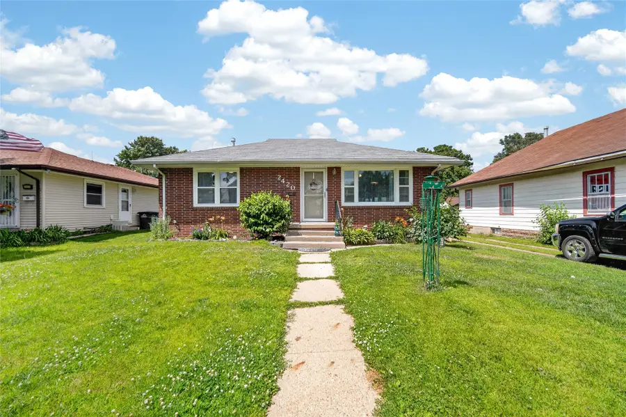 2420 Logan Avenue, Des Moines, IA 50317 - #2
