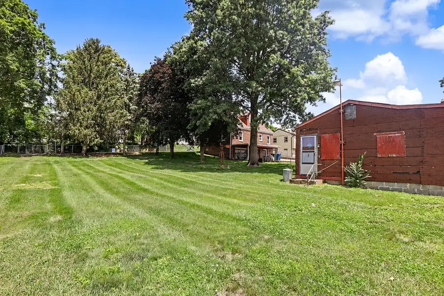 3225 Mahaska Avenue, Des Moines, IA 50317 - #3