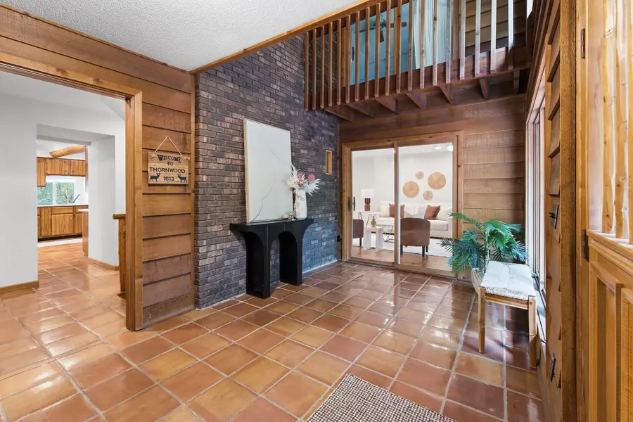 1613 Thornwood Road, West Des Moines, IA 50265 - #2