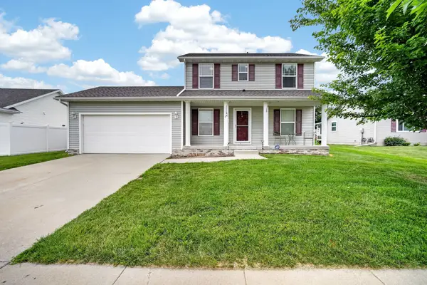 1911 NW Boulder Ridge Lane, Ankeny, IA 50023