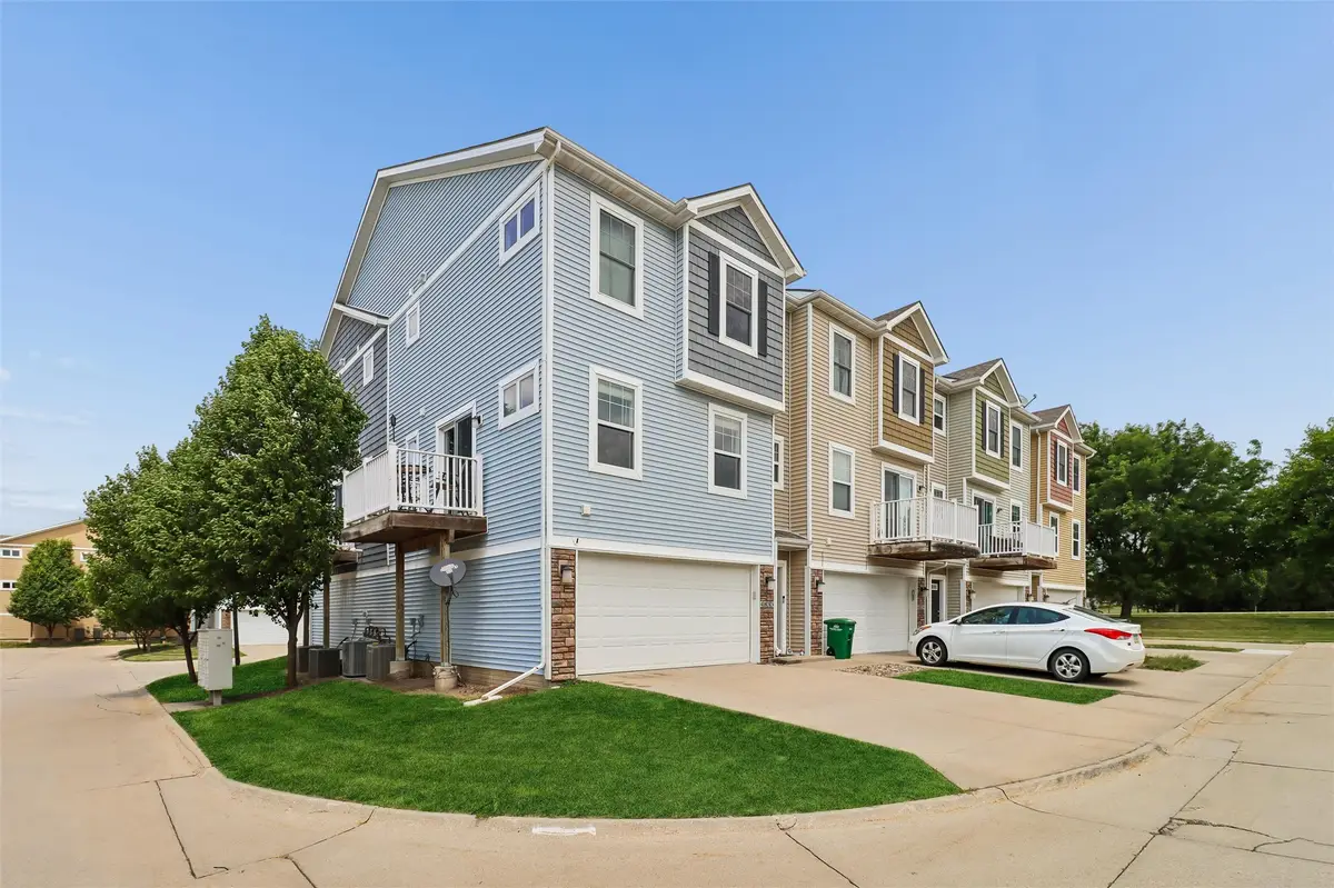 4833 NE Mcdougal Lane, Ankeny, IA 50021 - #1