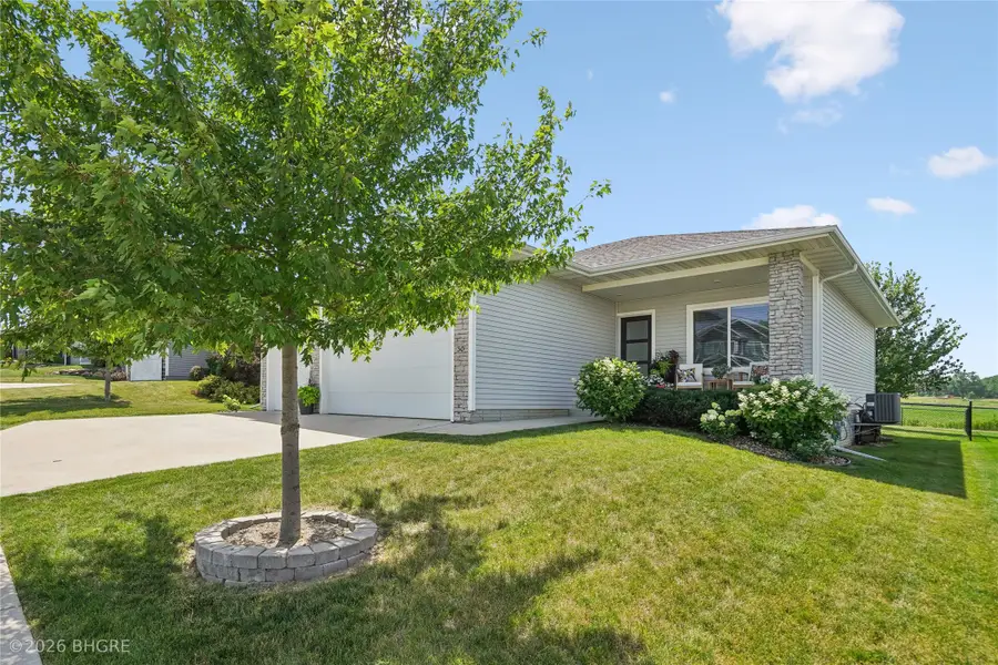 30 SE Waddell Way, Waukee, IA 50263 - #2