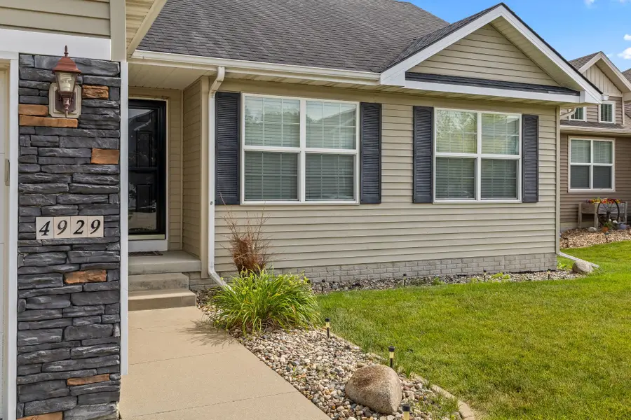 4929 Richmond Avenue, Des Moines, IA 50317 - #2