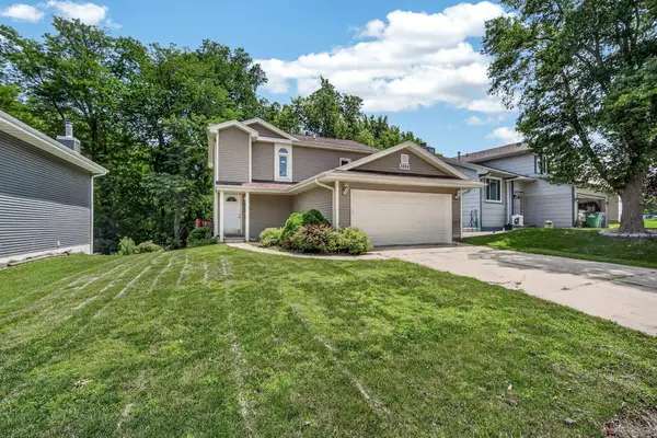 3889 92nd Drive, Urbandale, IA 50322
