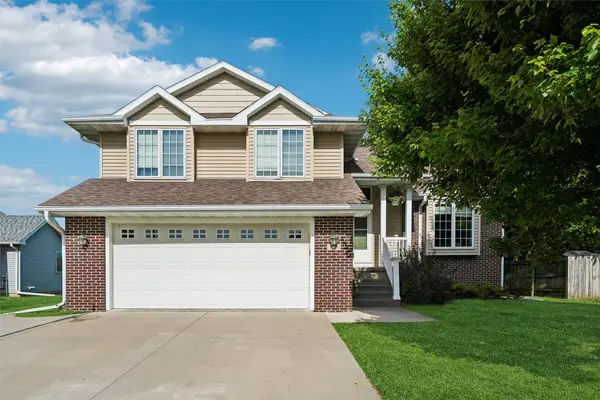 1213 S H Street, Indianola, IA 50125