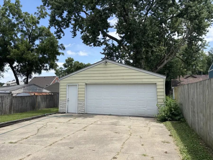 3529 53rd Street, Des Moines, IA 50310 - #3
