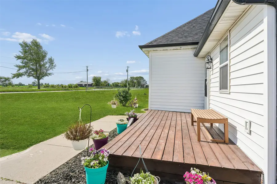 1121 Liberty Highway, Osceola, IA 50213 - #3