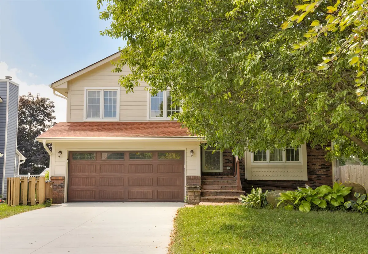 2804 Locust Street, West Des Moines, IA 50265 - #1