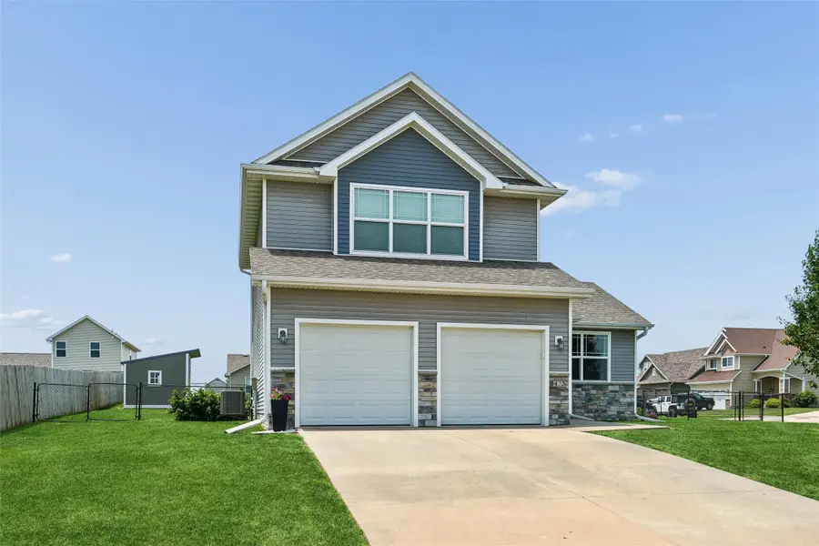 423 Wildcat Court, Stuart, IA 50250 - #2