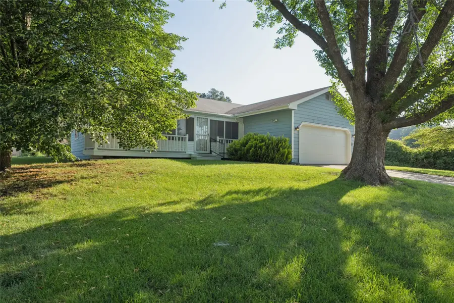 5101 NW 66th Avenue, Johnston, IA 50131 - #2
