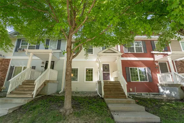 263 SE Booth Avenue, Waukee, IA 50263