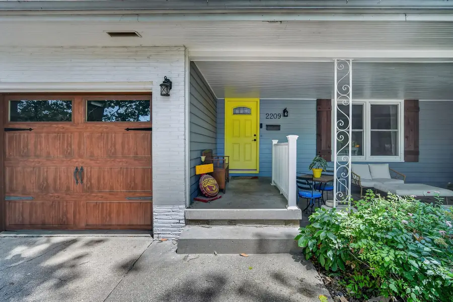2209 Hillside Avenue, West Des Moines, IA 50265 - #3