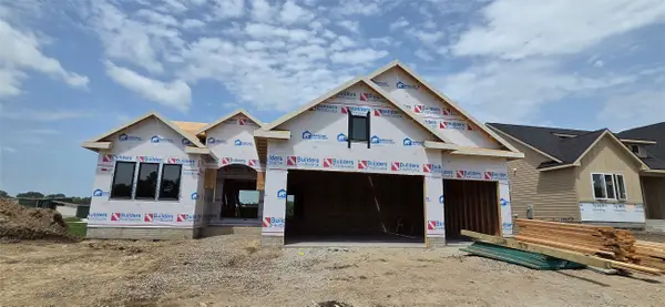 2913 Wakonda Drive, Norwalk, IA 50211
