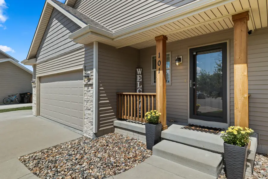 101 NW 10th Circle, Grimes, IA 50111 - #2