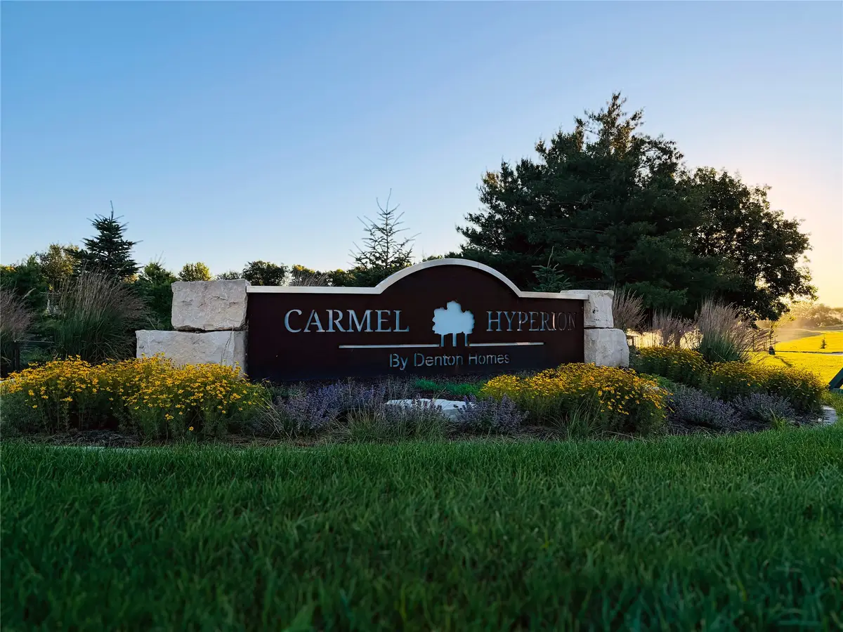5824 1900 Drive, Johnston, IA 50131 - #1