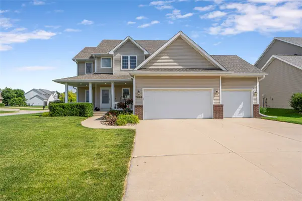 7885 Boulder Court, West Des Moines, IA 50266