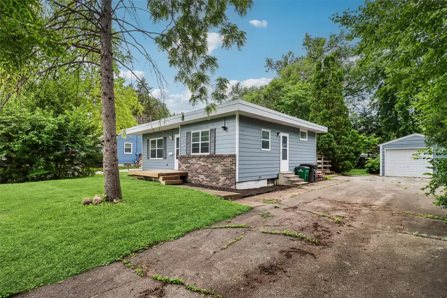 1209 Walnut Street, West Des Moines, IA 50265 - #2