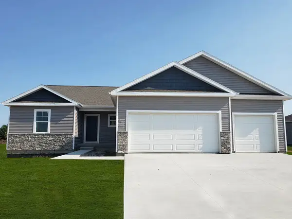 2305 Butler Drive, Adel, IA 50003