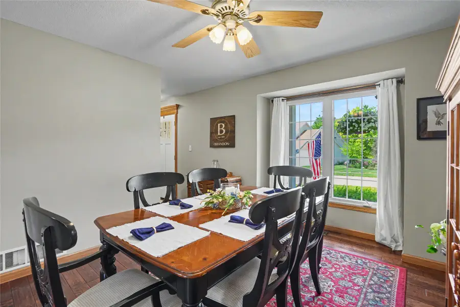 6845 Morningside Circle, Johnston, IA 50131 - #2