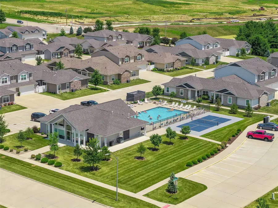 1283 S 91st Street, West Des Moines, IA 50266 - #3