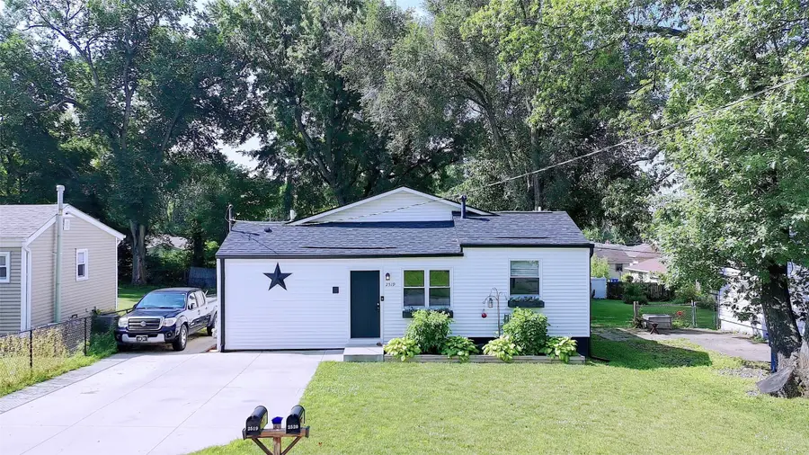 2519 Morton Avenue, Des Moines, IA 50317 - #2