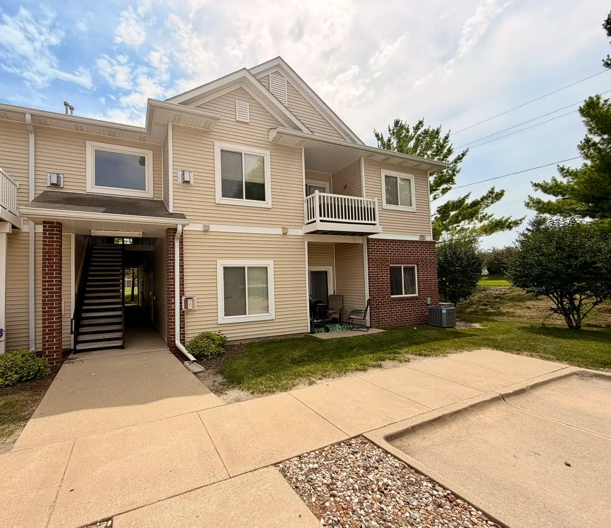 1760 SE L.a. Grant Parkway #44, Waukee, IA 50263 - #1