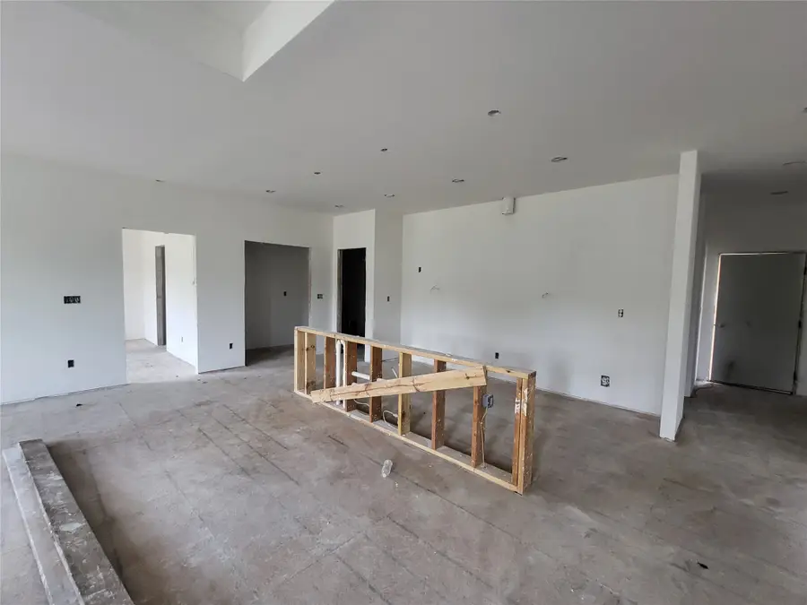 1875 E Autumn Trail Circle, Polk City, IA 50226 - #3