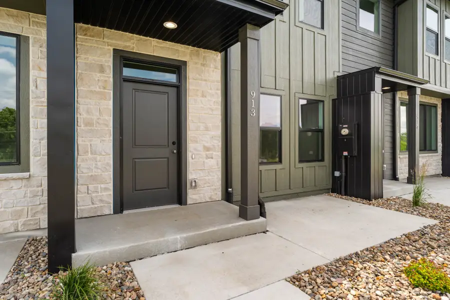 903 Percheron Lane, Norwalk, IA 50211 - #2