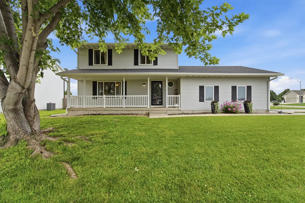 602 25th Street Se, Altoona, IA 50009 - #1