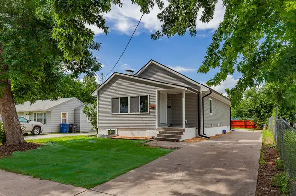 1310 E Ovid Avenue, Des Moines, IA 50316
