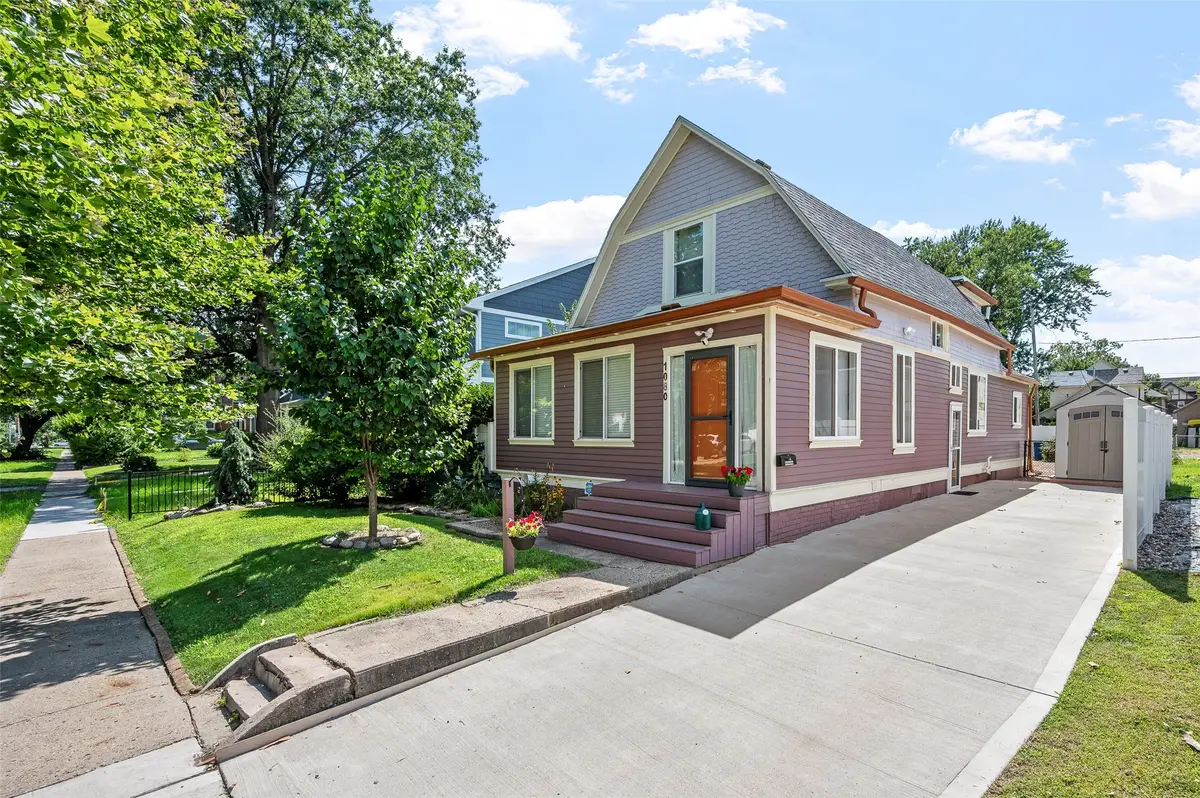 1080 35th Street, Des Moines, IA 50311 - #1