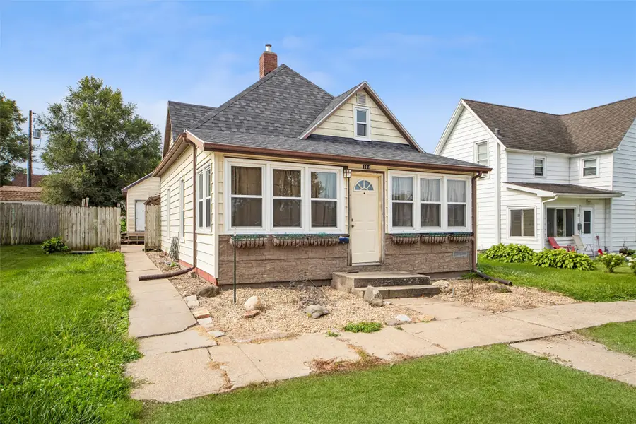 121 W Spring Street, Colfax, IA 50054 - #2