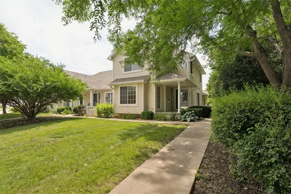 4425 Mills Civic Parkway #601, West Des Moines, IA 50265