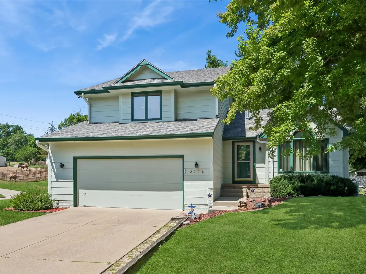 3724 SE 18th Street, Des Moines, IA 50320 - #1