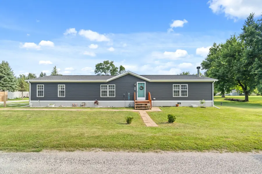 311 W 3rd Street, Bouton, IA 50039 - #2