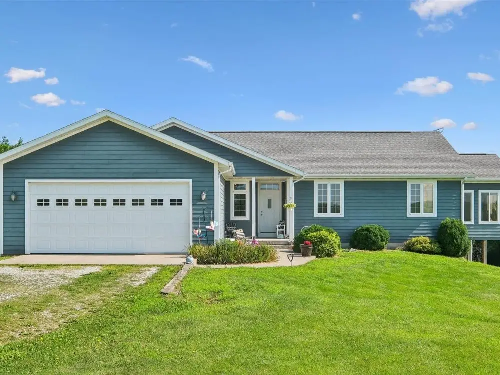 1055 Highway G76 Highway, Knoxville, IA 50138 - #1