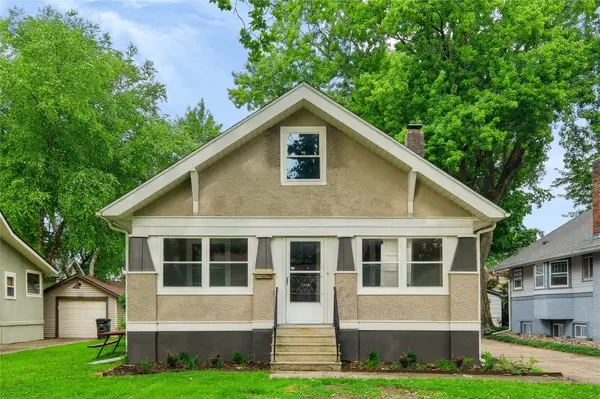 1338 45th Street, Des Moines, IA 50311