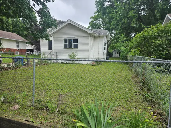 1437 Mattern Avenue, Des Moines, IA 50316