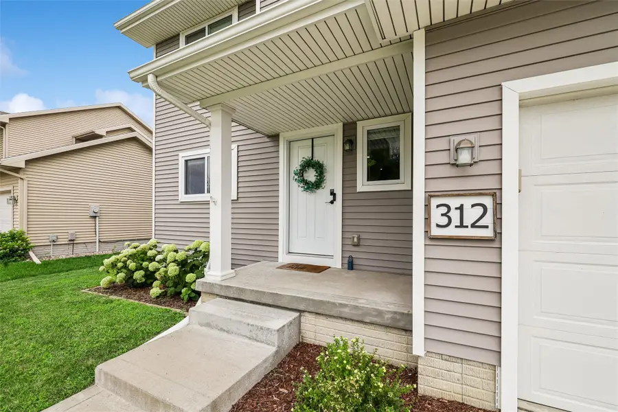 312 SW 50th Street, Ankeny, IA 50023 - #2