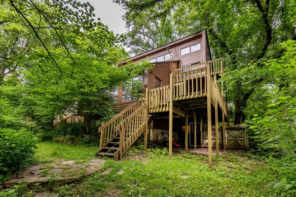 4612 Dover Drive, Ames, IA 50014
