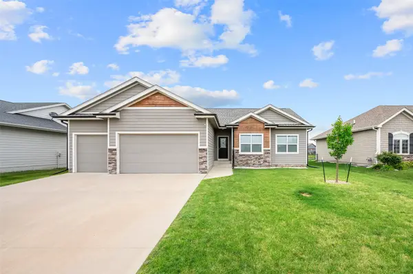 2316 NW 40th Street, Ankeny, IA 50023