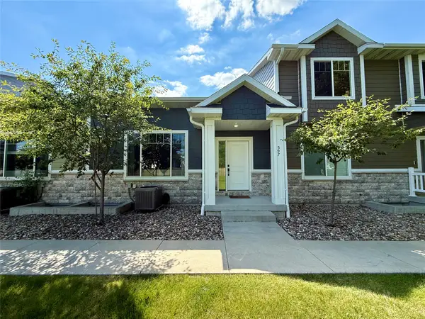 597 Spring Crest Lane, Waukee, IA 50263