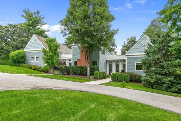 2501 Fuller Road, West Des Moines, IA 50265