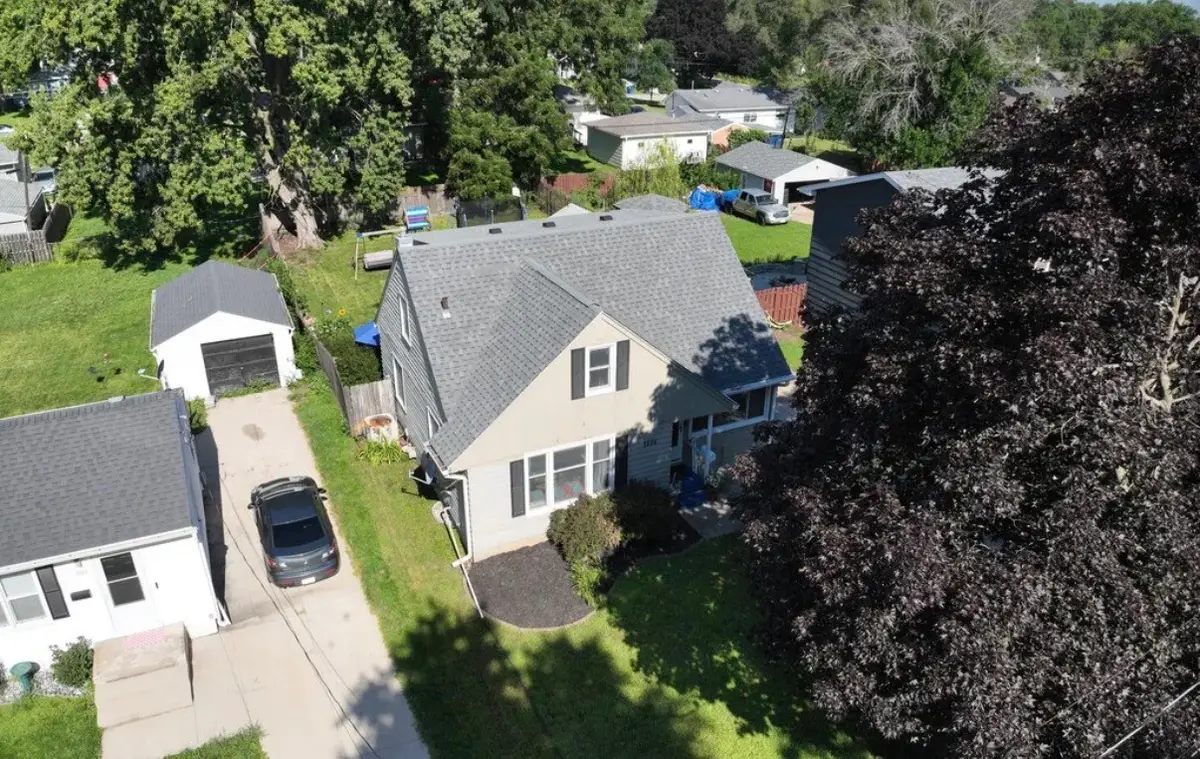 3826 52nd Street, Des Moines, IA 50310 - #1