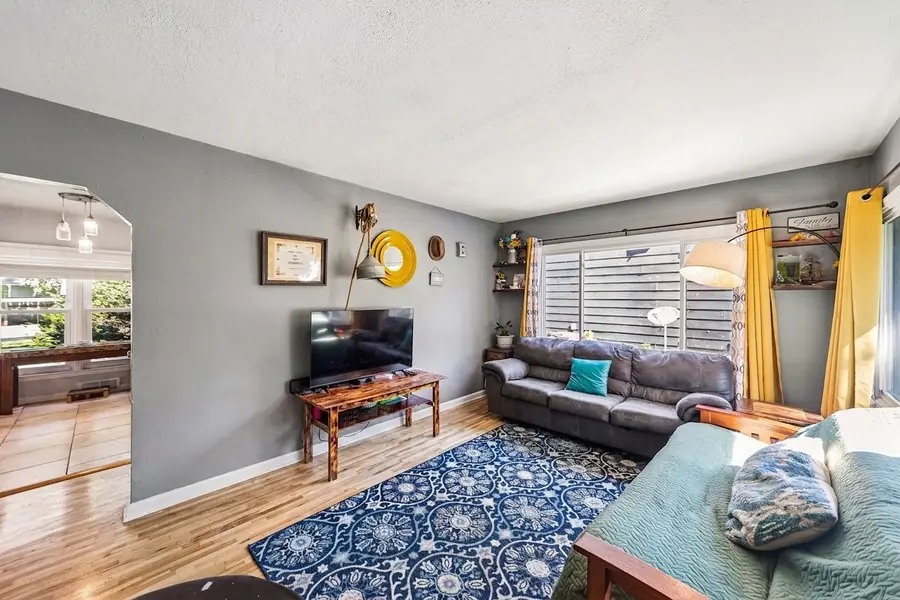 3826 52nd Street, Des Moines, IA 50310 - #3