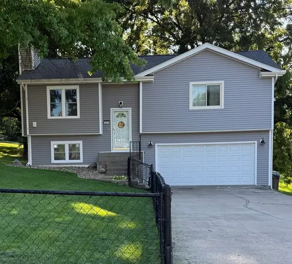380 N Pleasant Hill Boulevard, Pleasant Hill, IA 50327